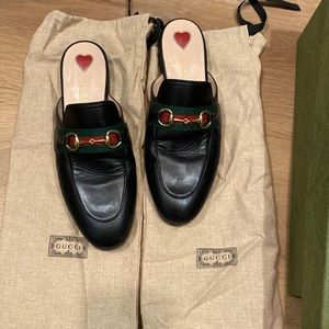 Gucci loafers (Princetown Slippers) Women’s size 36.5 black with heart detail